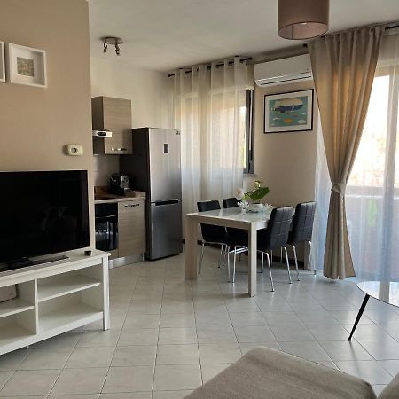 Lovely Apartment ปาร์มา ภายนอก รูปภาพ